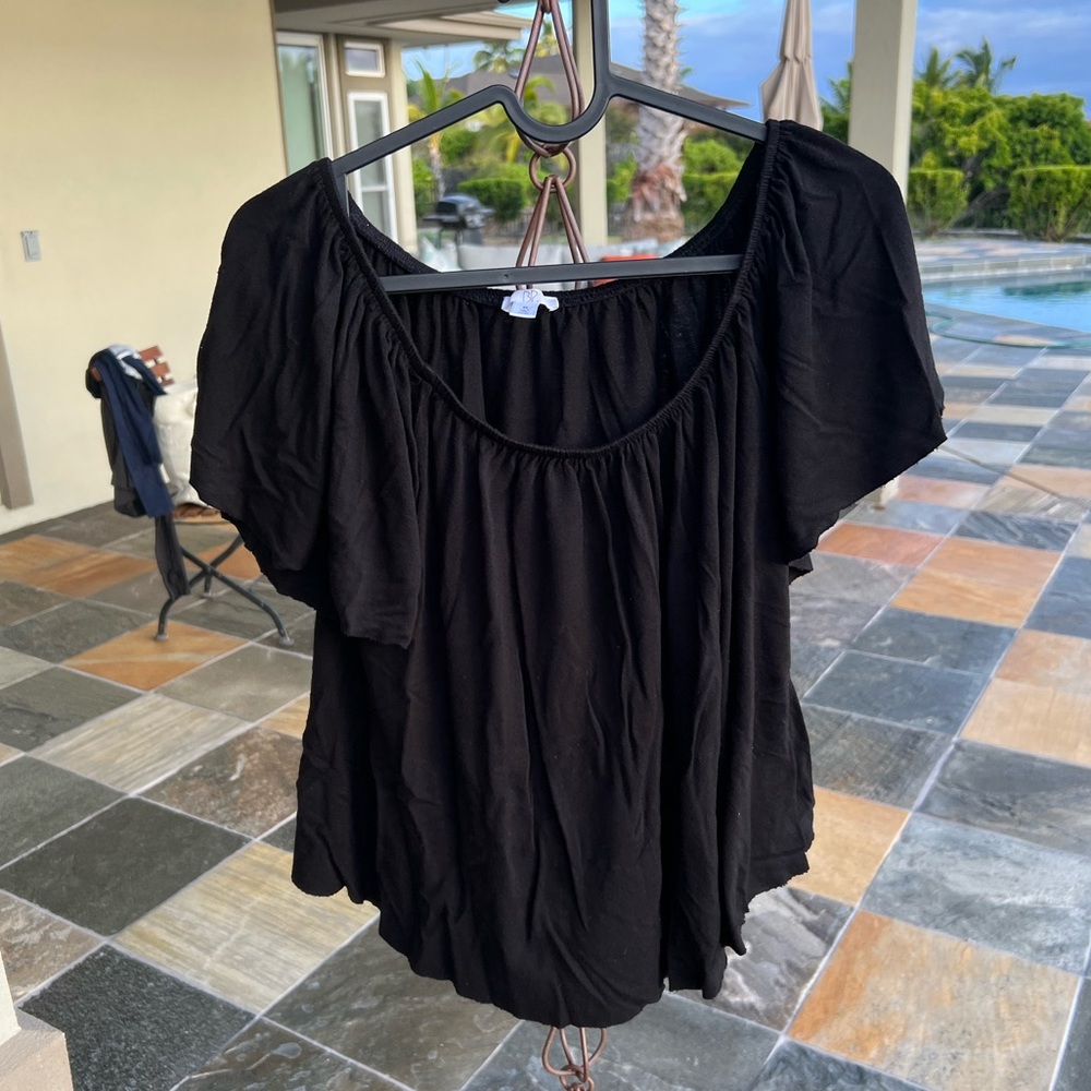 Nordstrom BP black flowy blouse